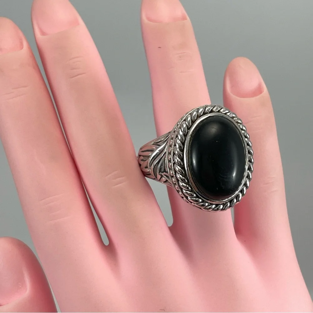 Stunning Oval Cut Faux Onyx Silver Tone Statement Ring Art Deco Sz 9